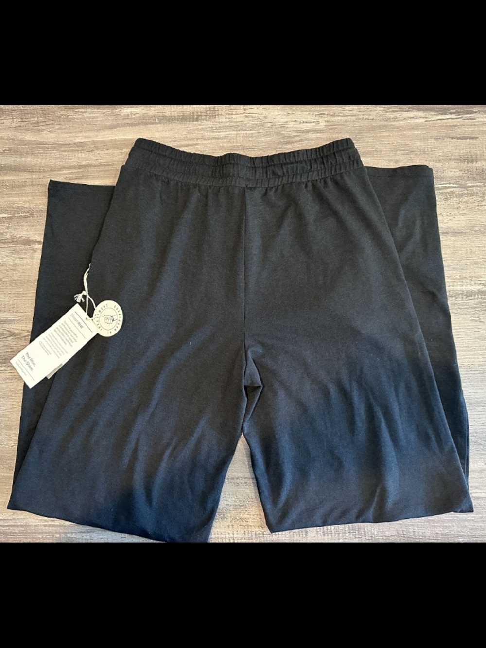 NWT Halo Essential Wideleg Pants - Picture 2 of 9